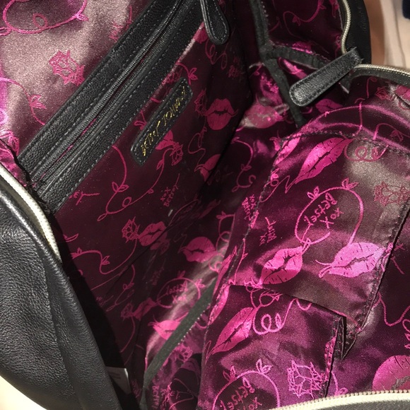 Backpack - Picture 5 of 8